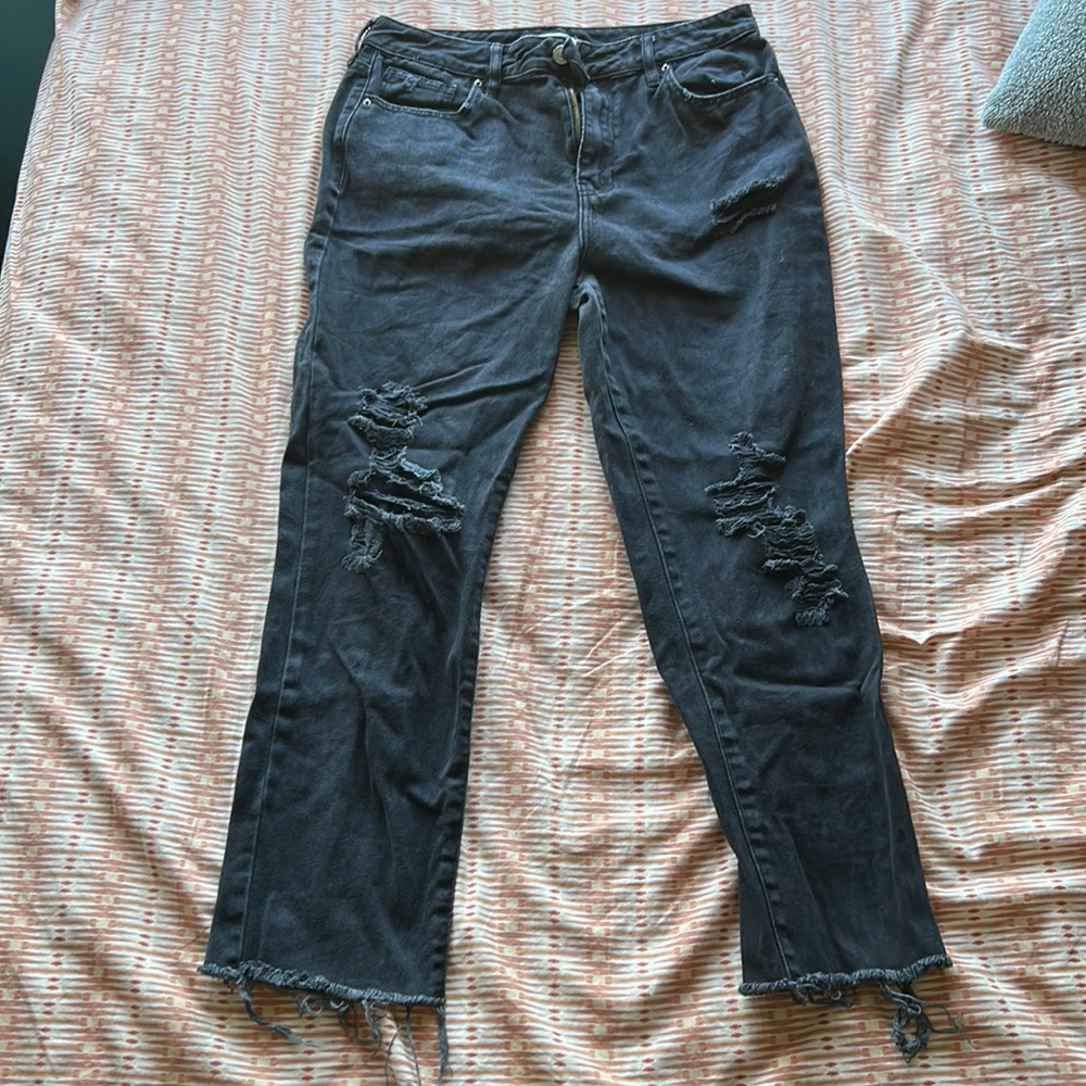 Black ripped mom jeans